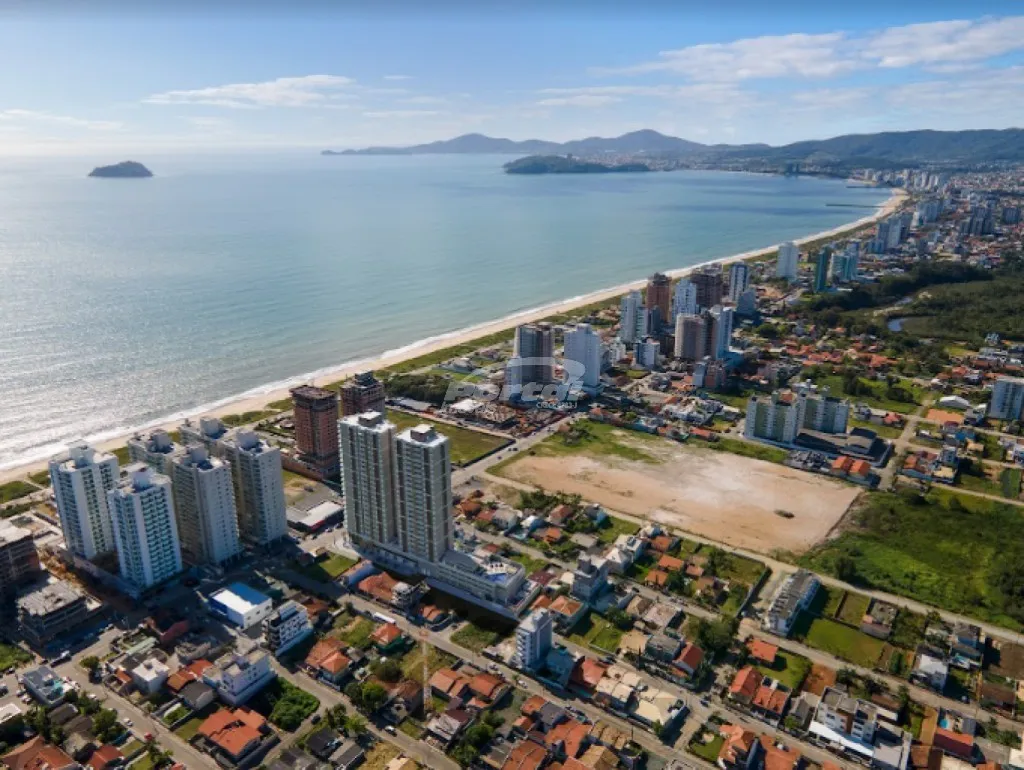 Apartamento com 2 e 3 dormitórios, área de lazer exclusiva, no bairro Itacolomi, em Balneário Piçarras/SC! — foto 6