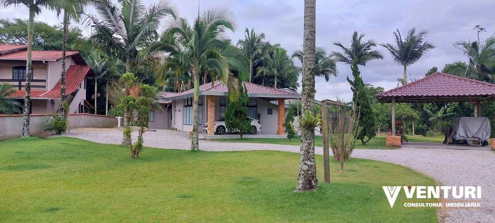 Casa com 4 dormitórios à venda, 300 m por R$ 1.050.000,00 - Margem Esquerda - Gaspar/SC — foto 6