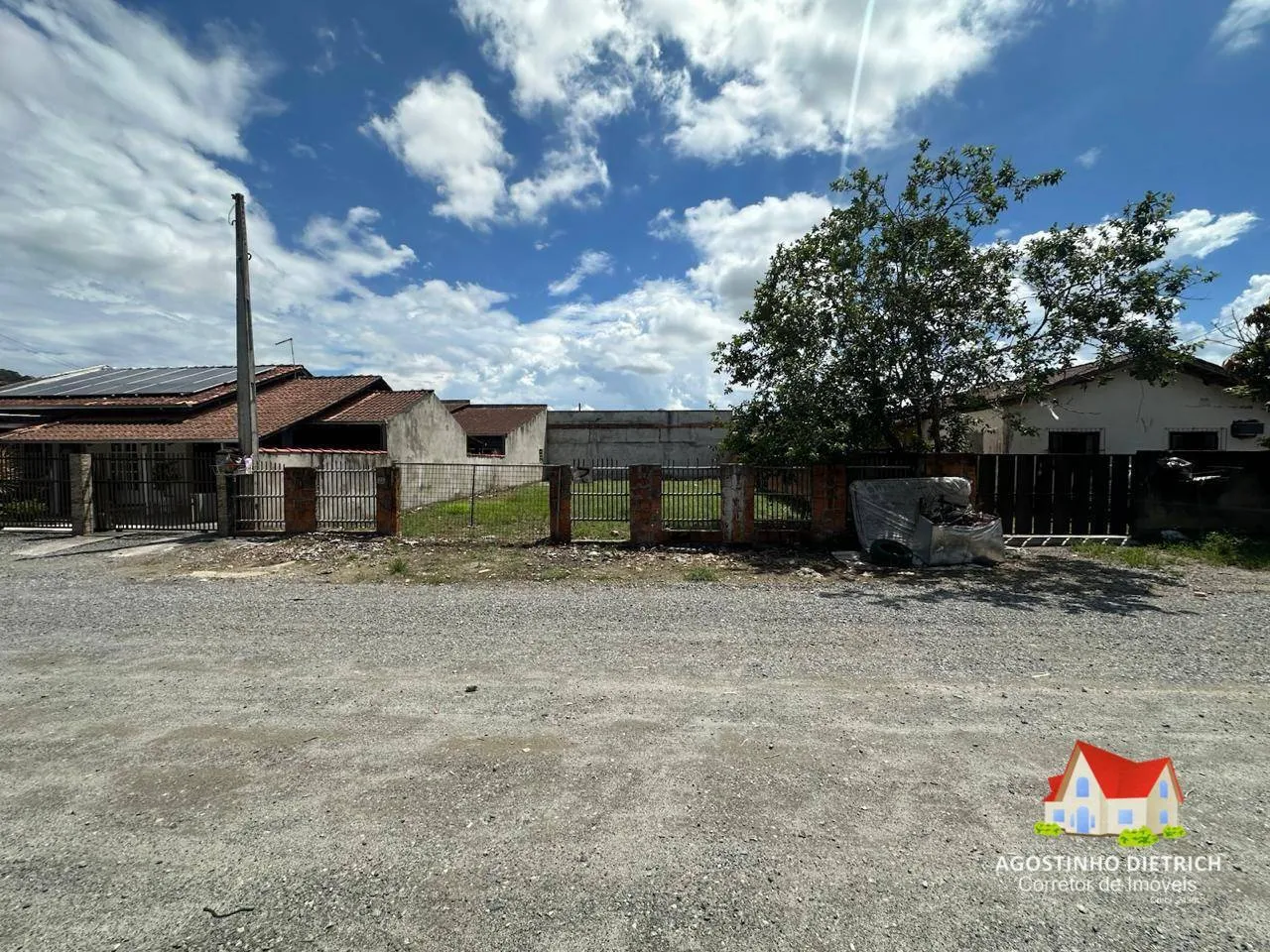 Terreno C/Area de 338,00 m2 Aterrado e Murado No Bairro Jardim Paraiso! — foto 2