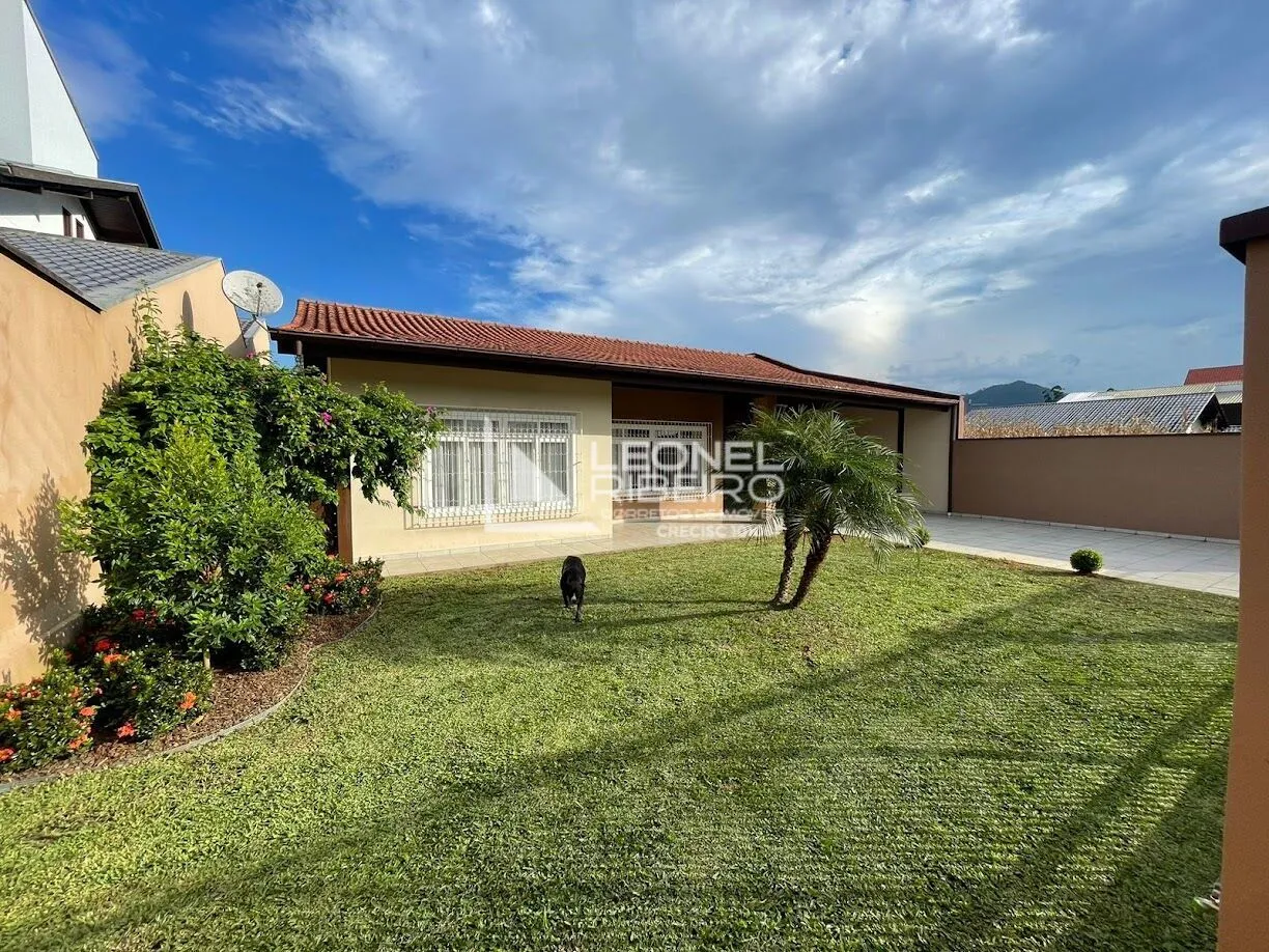 Casa com 4 dormitórios à venda no bairro Das Nações em Timbó/SC - foto 1