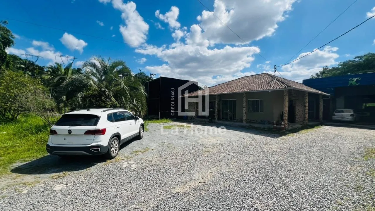 4x1 = Casa - Galpão - Sobrado - Área de Festas/ Belchior Central- Gaspar - foto 1