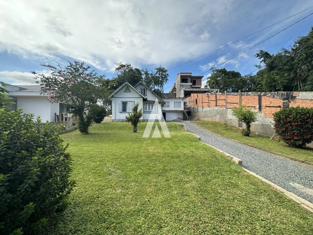 Terreno à venda no bairro América em Joinville, por R$ 1.650.000.00. — foto 5