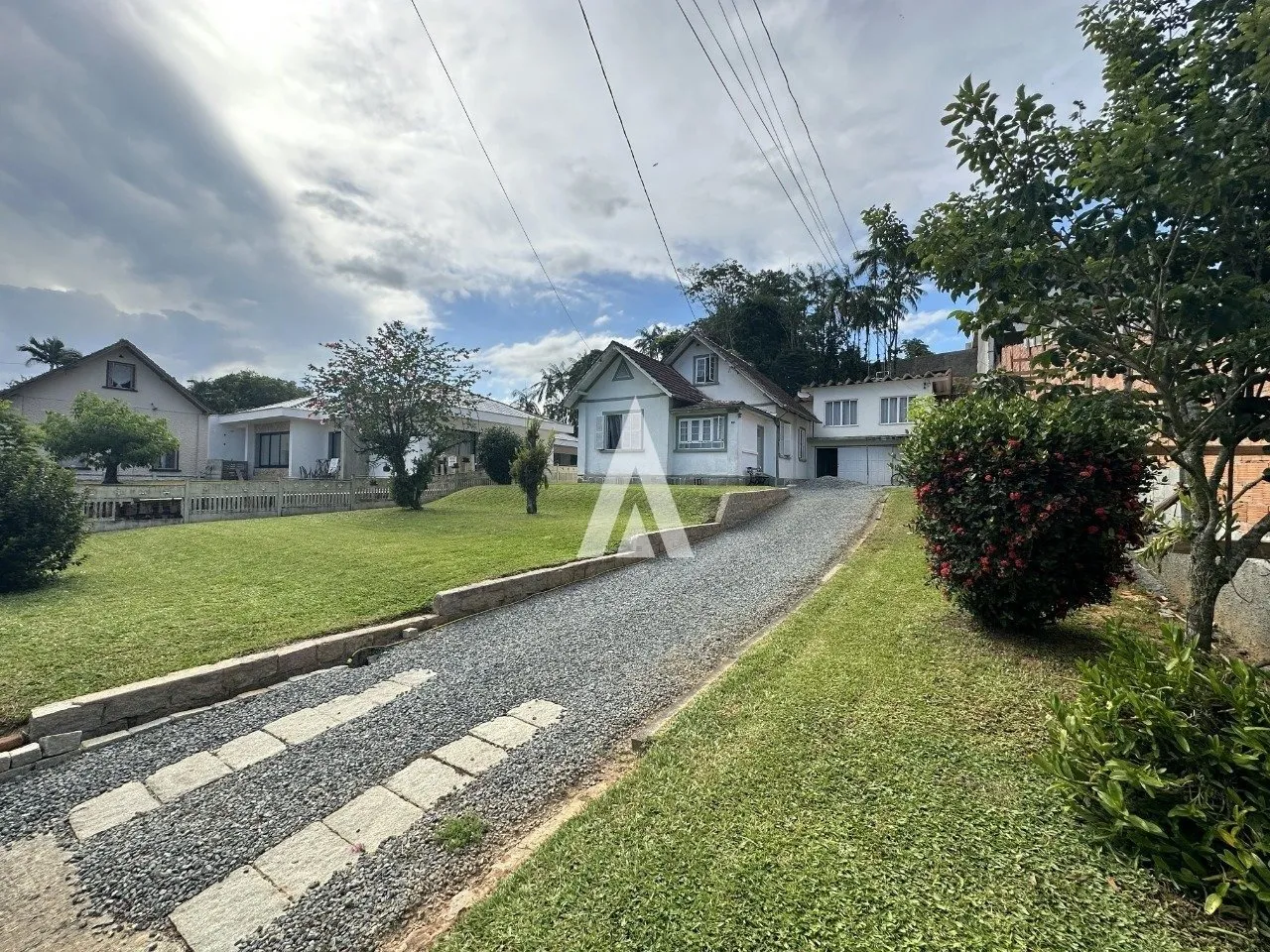 Terreno à venda no bairro América em Joinville, por R$ 1.650.000.00. — foto 7