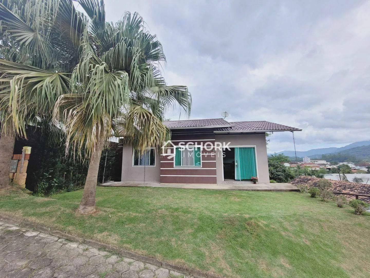 Casa com 3 dormitórios à venda, 140 m por R$ 650.000,00 - Centro - Rodeio/SC — foto 2