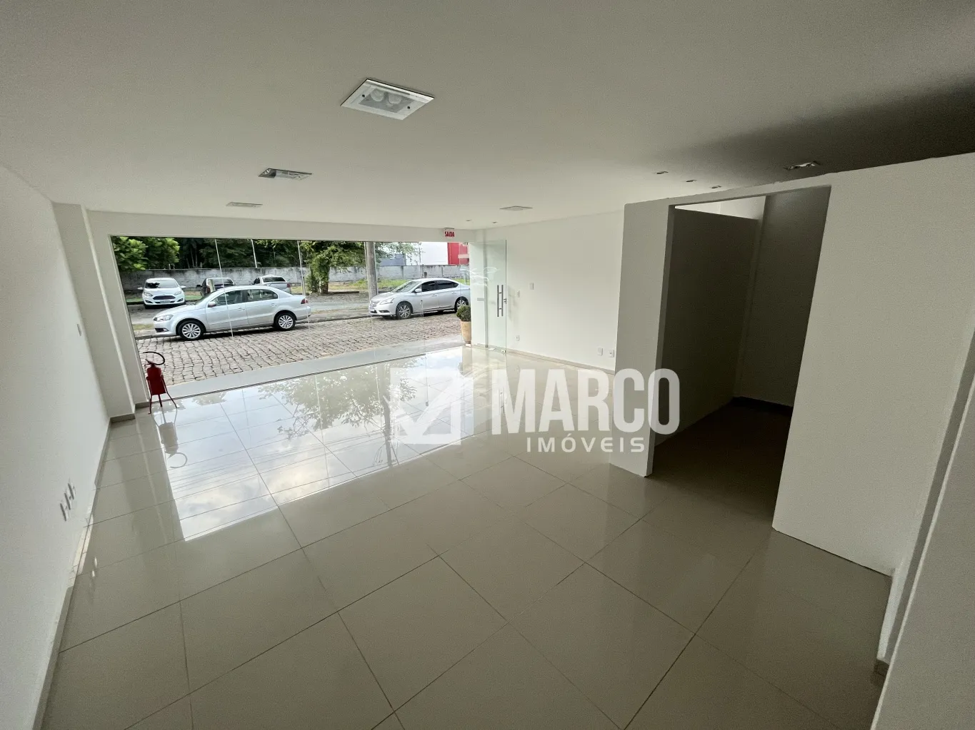 Excelente Sala Comercial no Coração de Pomerode — foto 3