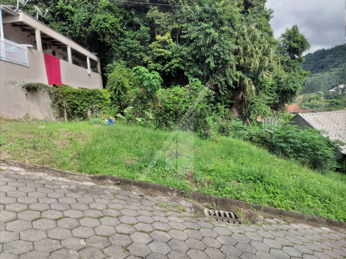 - ABELARDO IMÓVEIS - Excelente terreno com 285 m pronto para construir, em ótima localização no Bairro da Velha - Blumenau/SC. - foto 1
