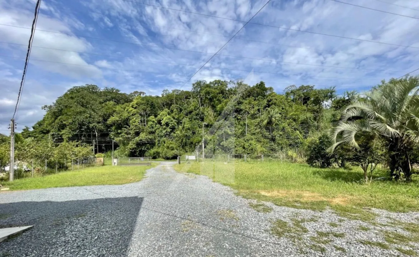 SÍTIO NO BAIRRO BELCHIOR CENTRAL EM GASPAR — foto 3