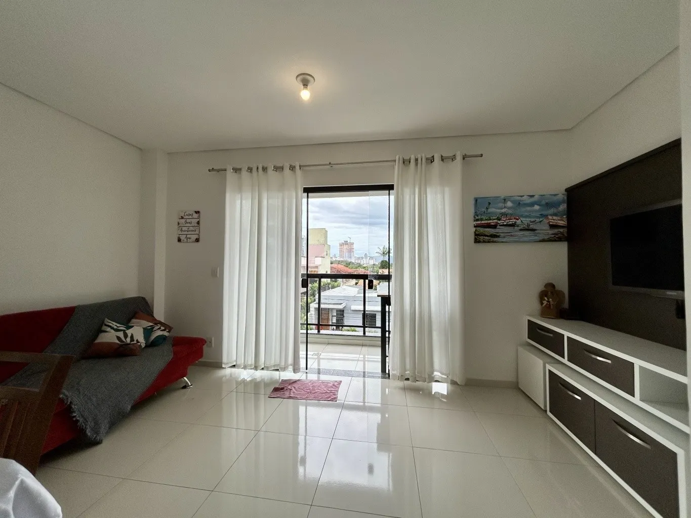 Apartamento mobiliado disponível para locação no bairro Itacolomi - Balneário Piçarras. (Cód. 14043) — foto 4