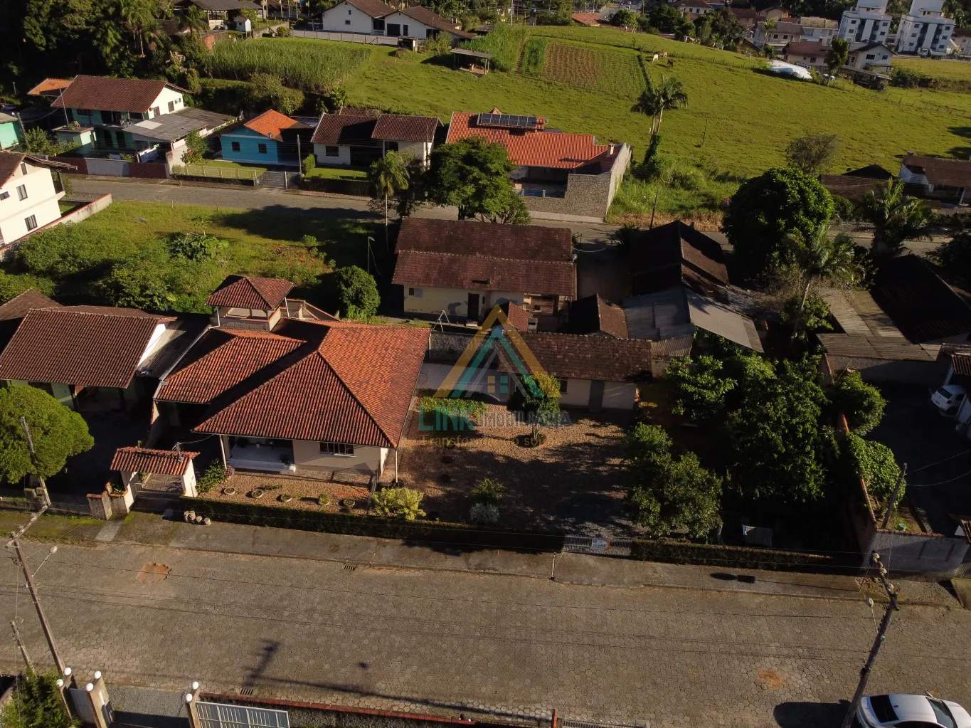 Excelente Casa de Alvenaria no bairro Testo Central na cidade de Pomerode com 182,18m, edificada num terreno com 723,63m. — foto 5