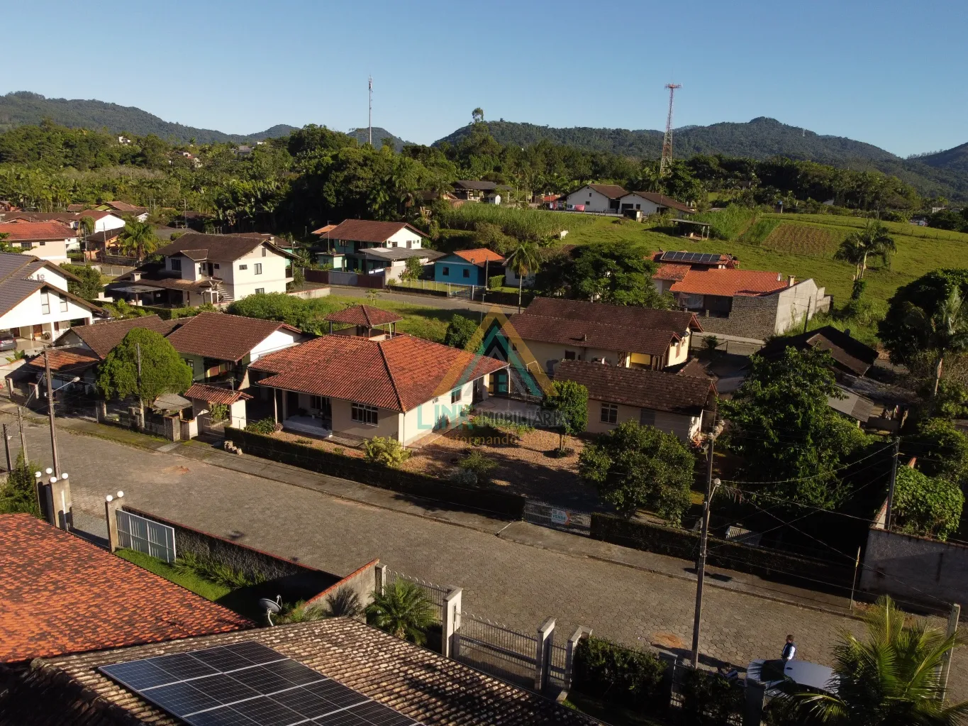 Excelente Casa de Alvenaria no bairro Testo Central na cidade de Pomerode com 182,18m, edificada num terreno com 723,63m. — foto 6