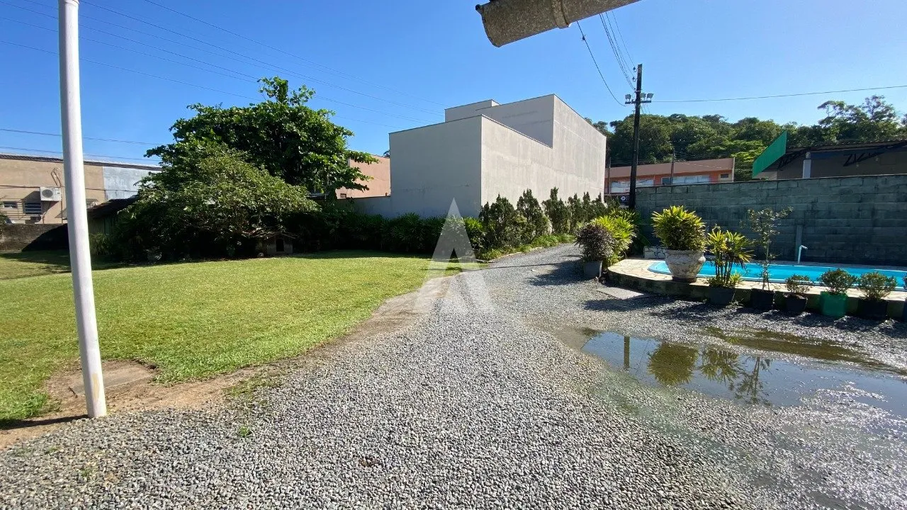 Terreno à venda no bairro Glória em Joinville, por R$ 1.400.000.00. — foto 6