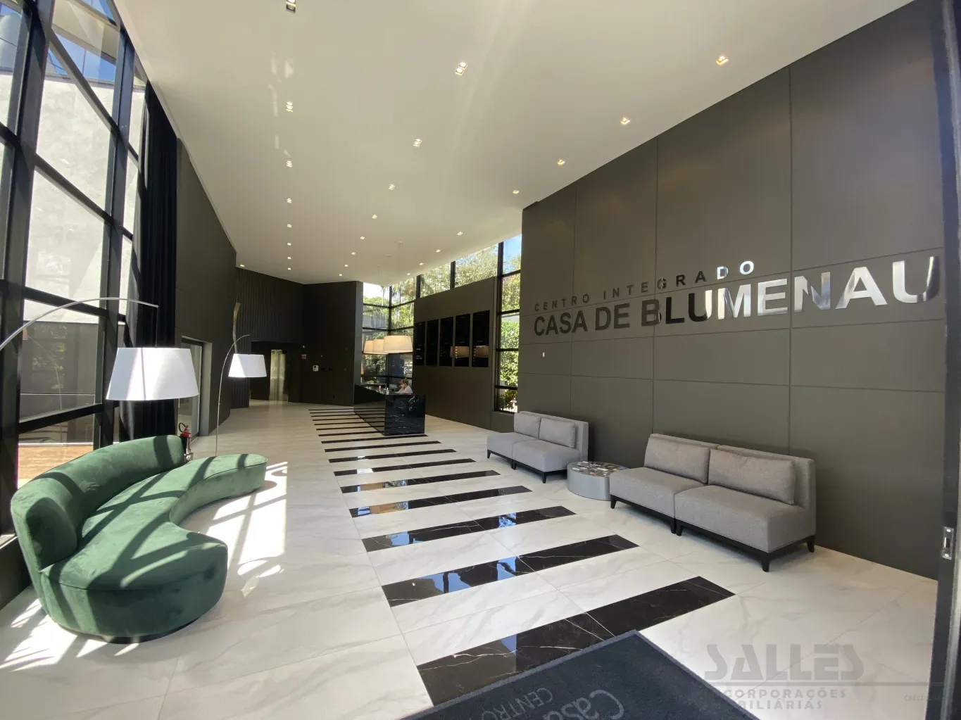 SALA COMERCIAL - BAIRRO GARCIA - foto 1