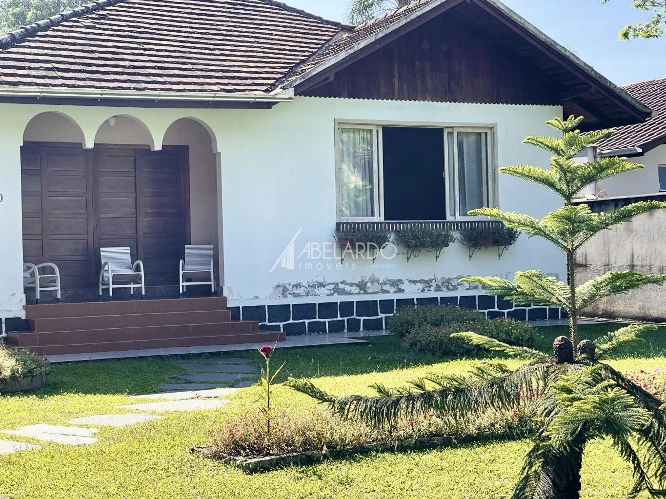 RESIDENCIA - ITOUPAVA SECA — foto 2