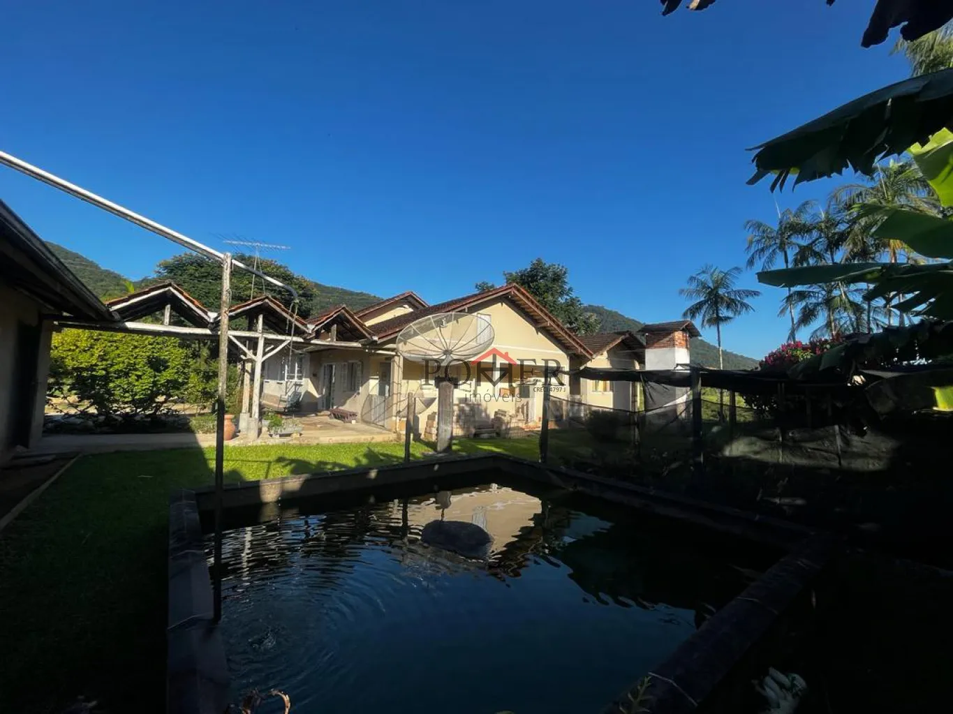 Lindo sítio no Bairro Vale do Selke, edificada com uma casa de alvenaria de 202m, rancho moderno para criação de gado, na cidade de Pomerode, com 93.685,00m. — foto 6