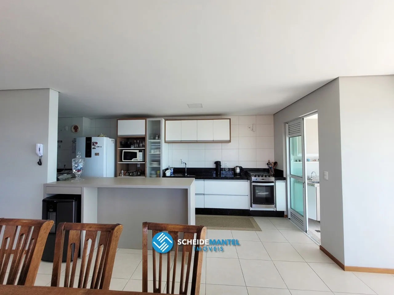 APARTAMENTO NO ITACOLOMI - BALNEÁRIO PIÇARRAS/SC — foto 6