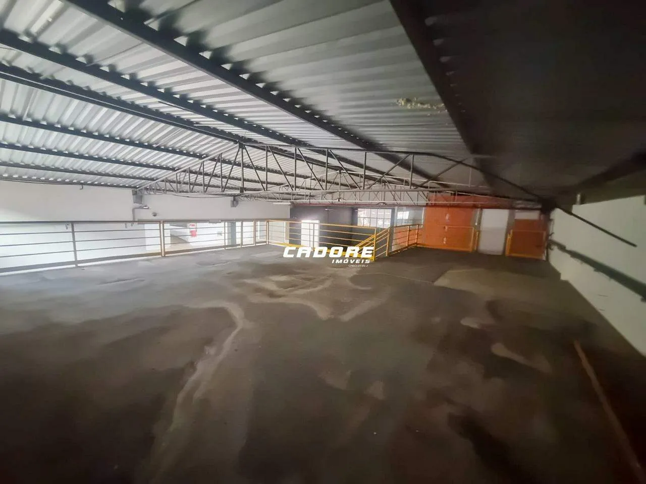 Excelente galpão de aproximadamente 4.900m no bairro Itoupavazinha I Cadore Imóveis — foto 3