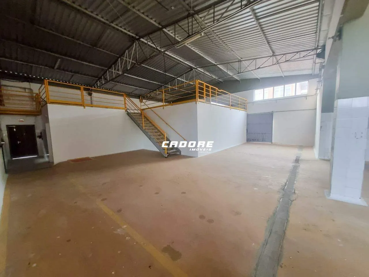Excelente galpão de aproximadamente 4.900m no bairro Itoupavazinha I Cadore Imóveis — foto 5