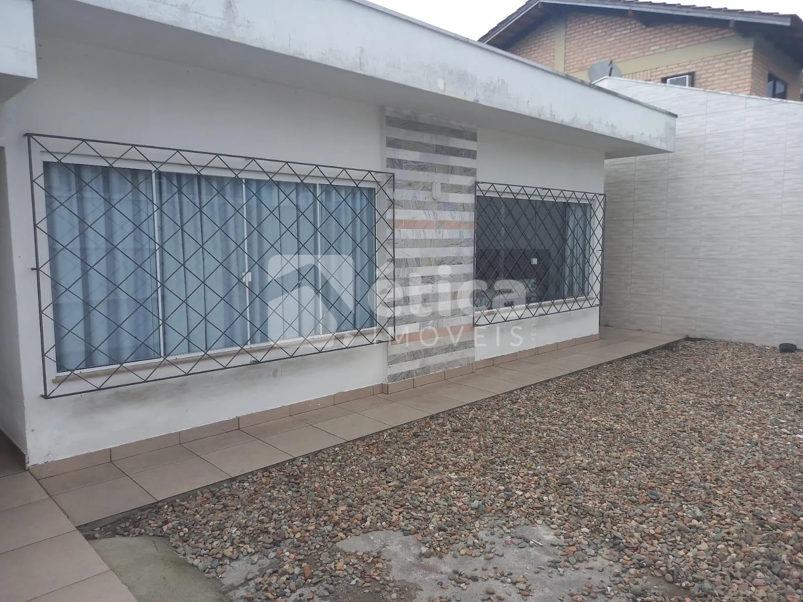Casa em Bairro Nobre, aconchegante, perfeita para sua família - foto 1