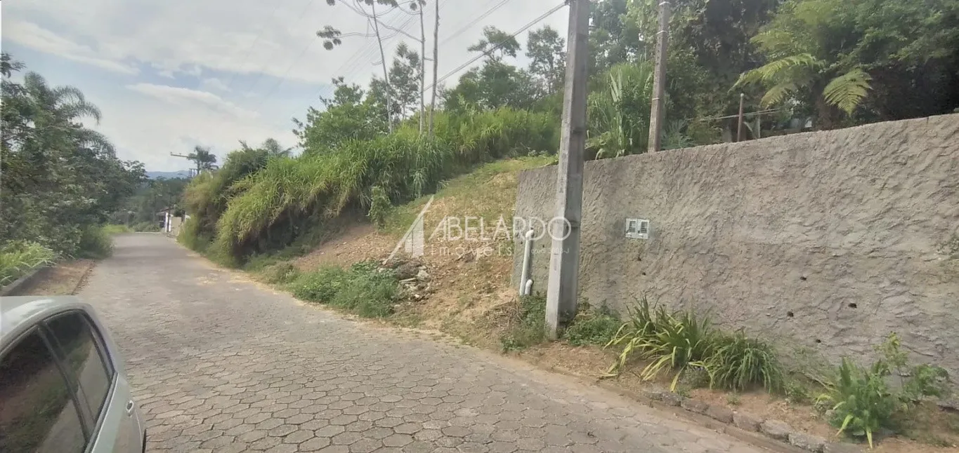 - ABELARDO IMÓVEIS - Terreno de 450 m, com fundos também tendo acesso a rua, no Salto Weissbach. — foto 5