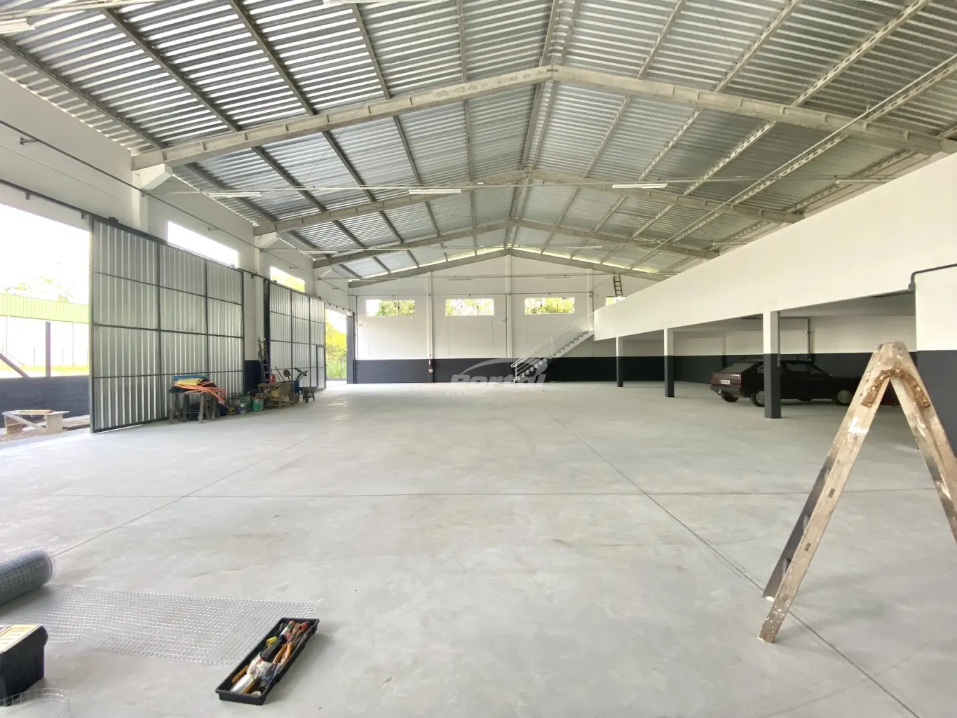 Excelente oportunidade comercial! Galpão localizado no bairro Itoupava Central, bairro com maior potencial de expansão e em constante crescimento. — foto 6