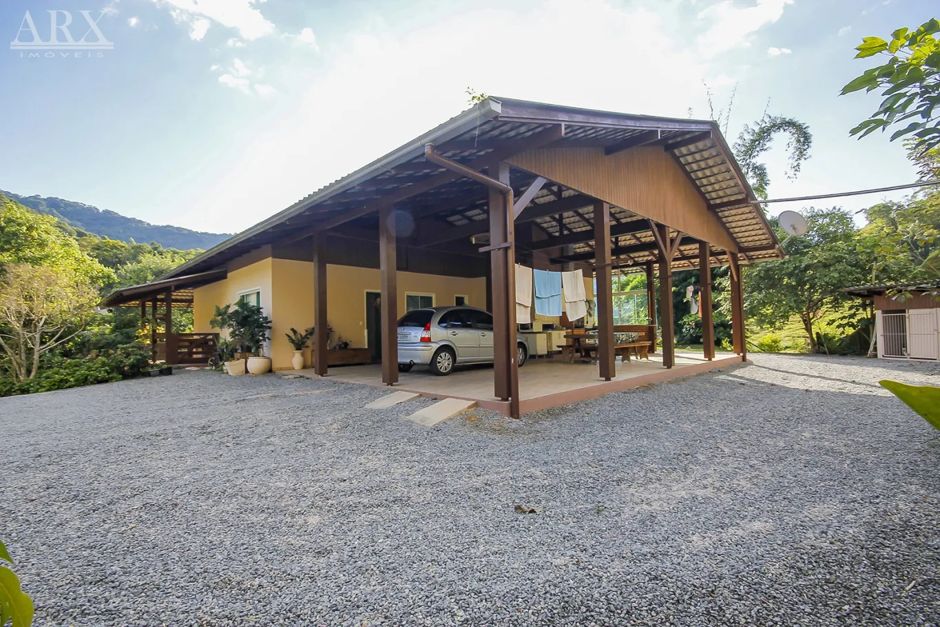 Sitio com ampla casa localizado no bairro Progresso — foto 4