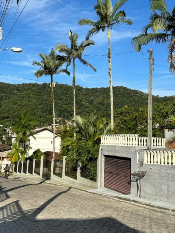 Sobrado com 2 suítes, no bairro Tribess — foto 3