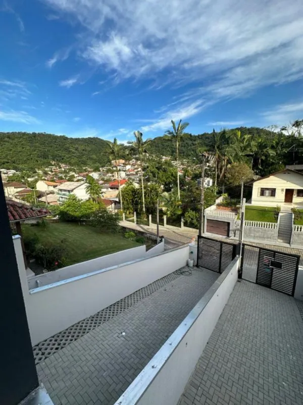 Sobrado com 2 suítes, no bairro Tribess — foto 7