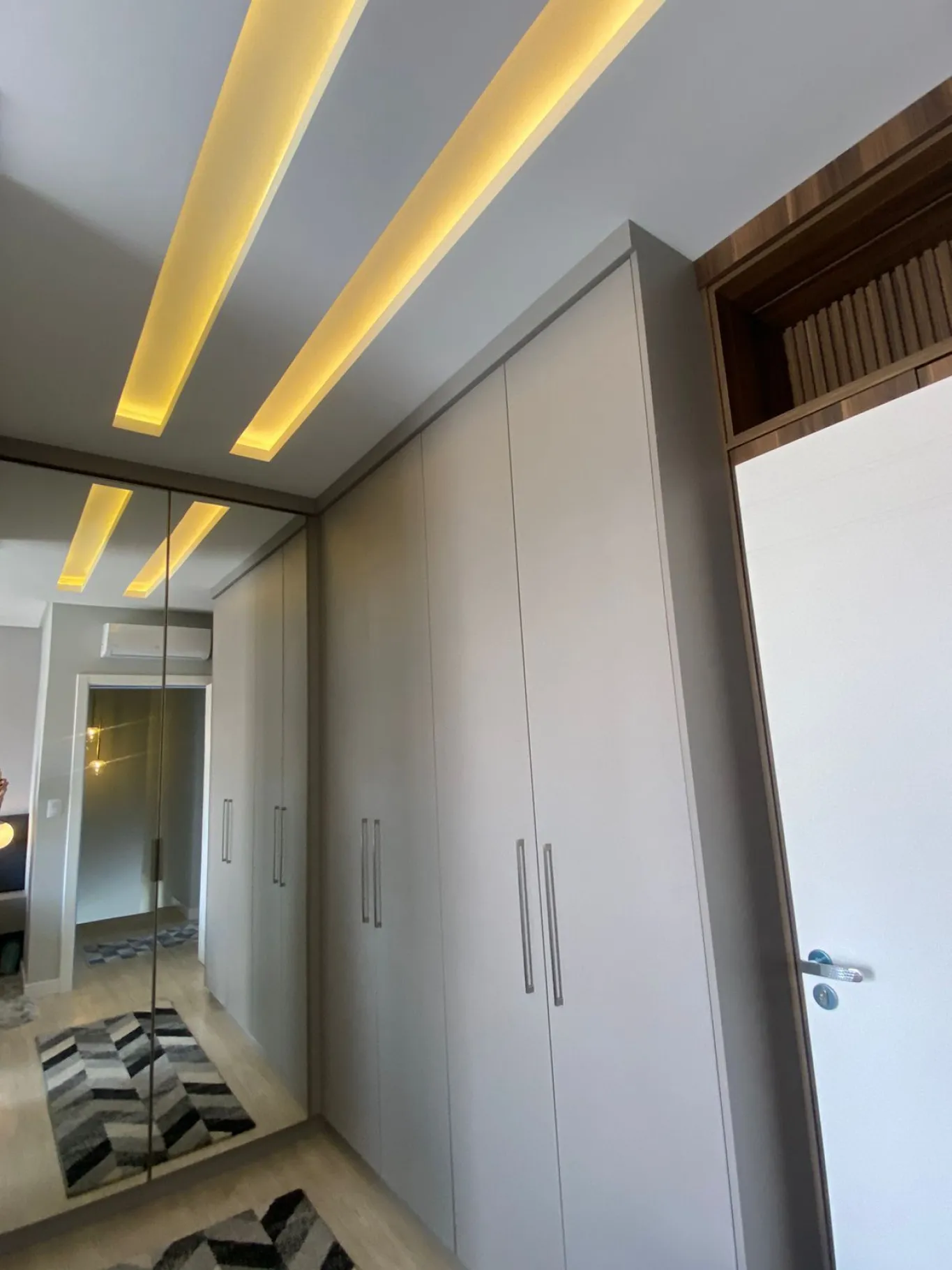 Sobrado com 2 suítes + 2 dormitórios e Jacuzzi em Balneário Piçarras — foto 6