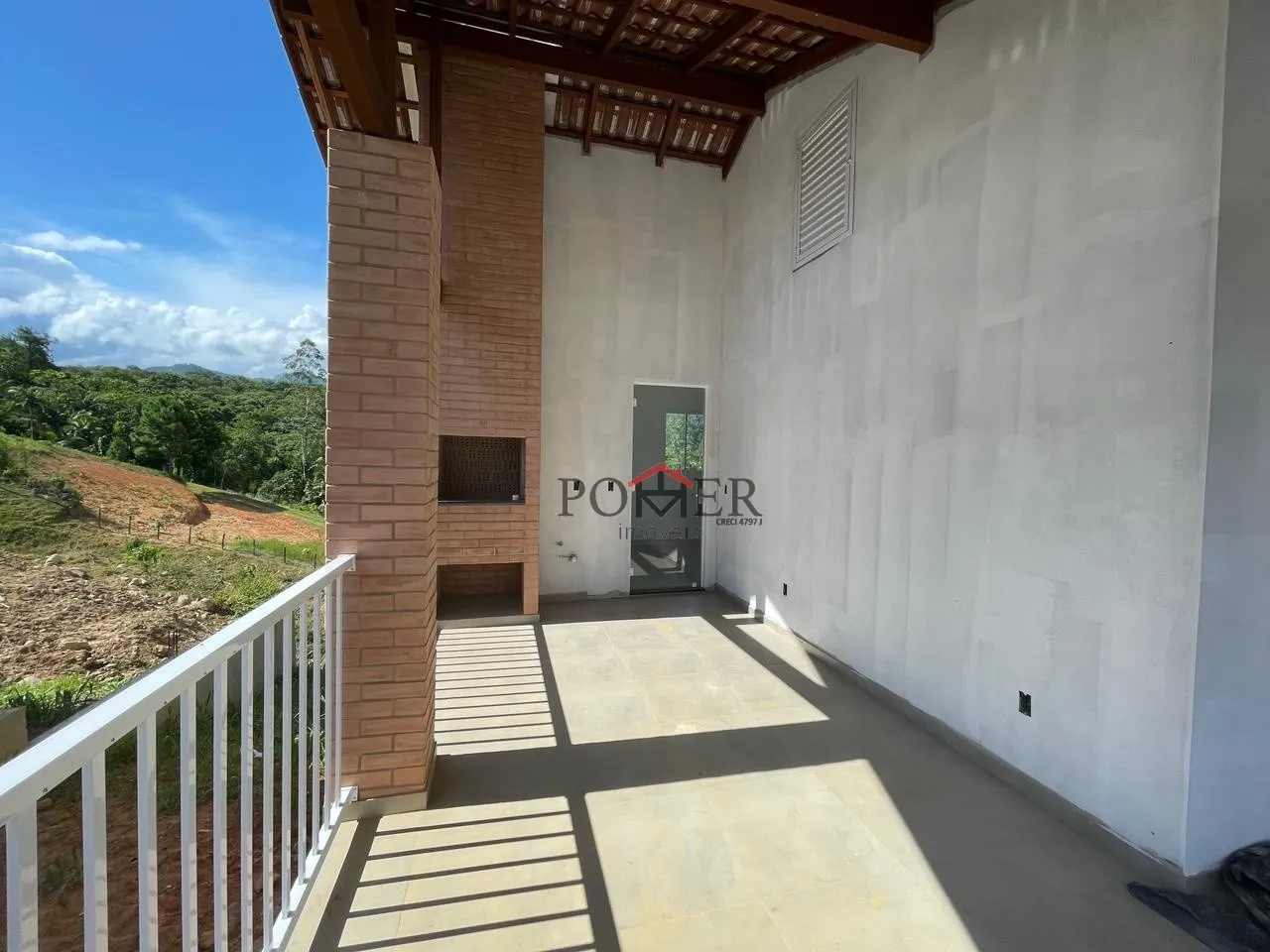 Lindas Casas Novas, no condomínio Residencial Ecohaus, com 2 dormitórios, com 97,49 m de área privativa, localizada no Bairro Pomerode Fundos, na cidade de Pomerode. — foto 3