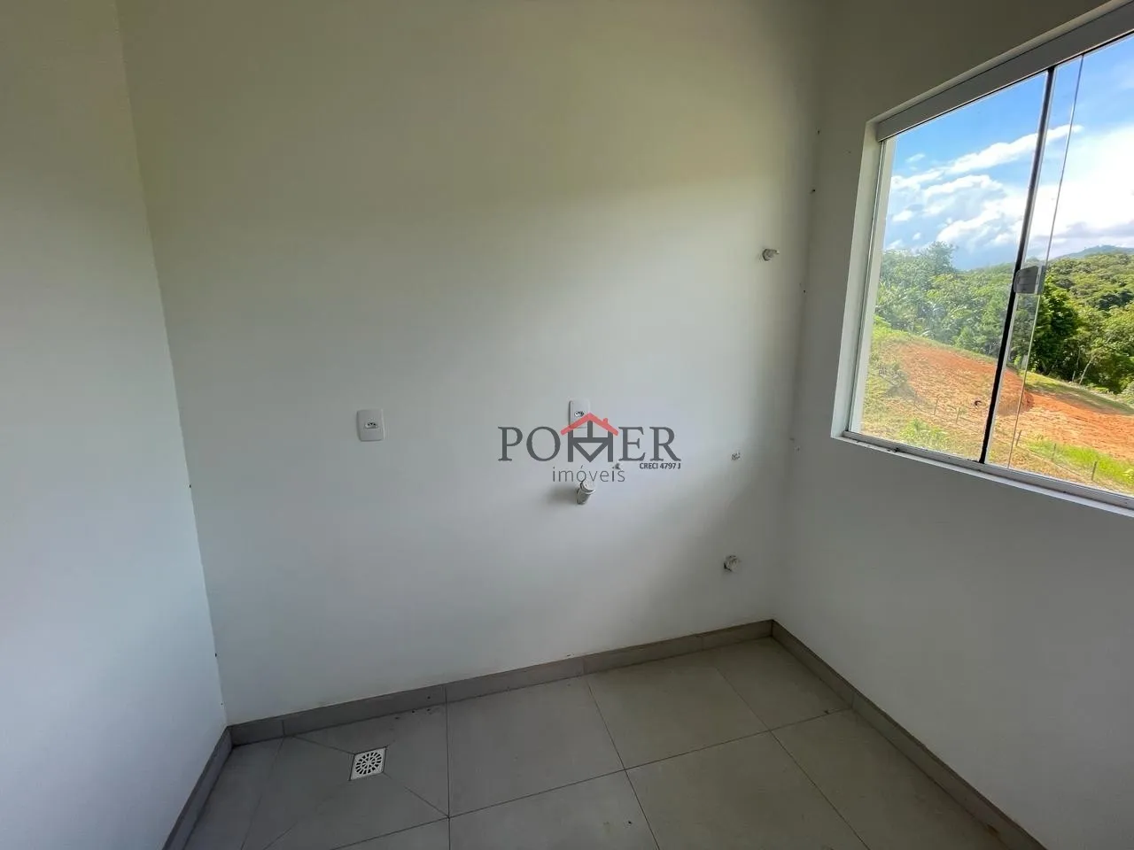 Lindas Casas Novas, no condomínio Residencial Ecohaus, com 2 dormitórios, com 97,49 m de área privativa, localizada no Bairro Pomerode Fundos, na cidade de Pomerode. — foto 6
