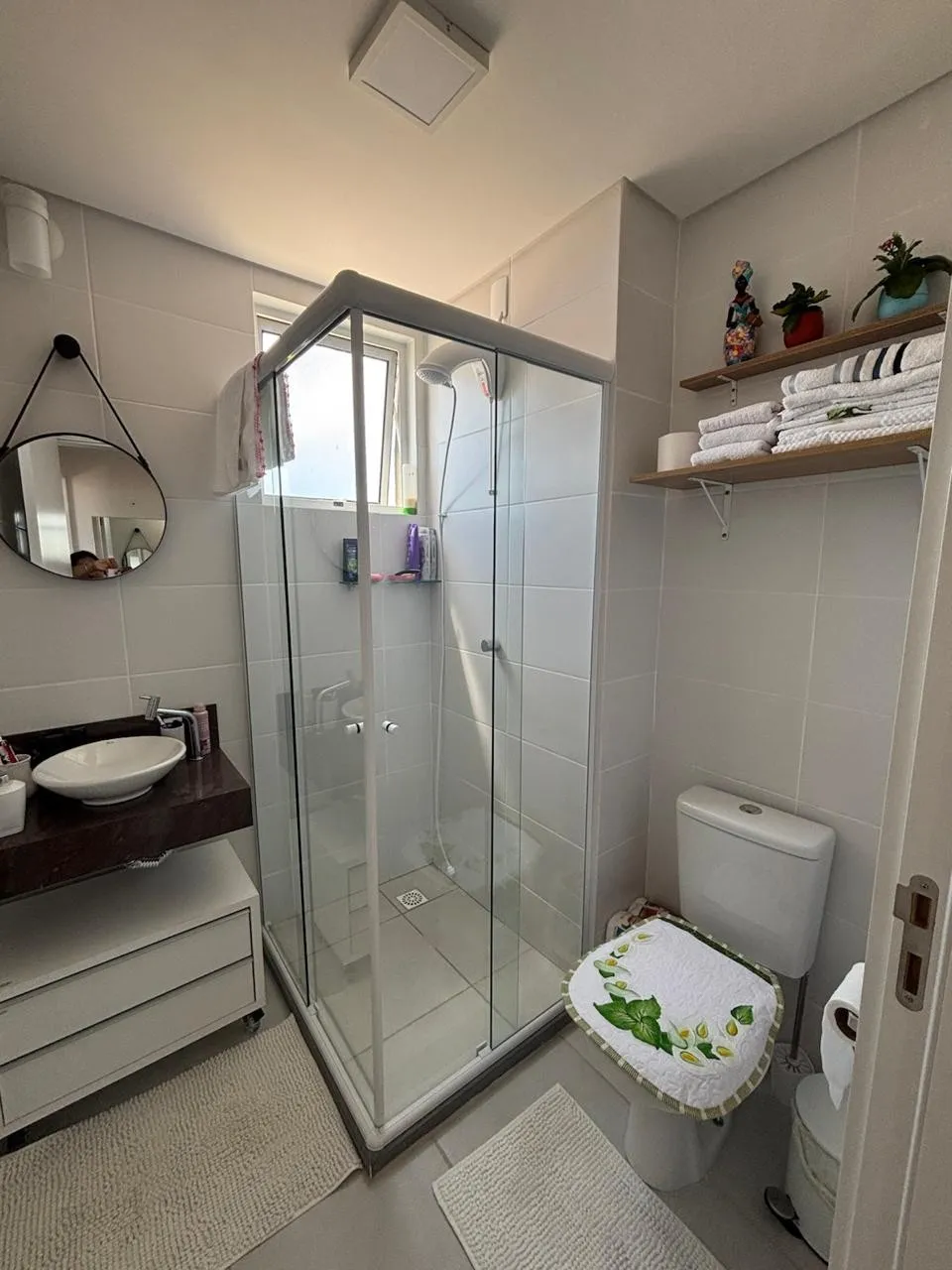Apartamento 2 dormitórios, com lazer completo, 600 metros da praia, em Itajuba. (Cod. 16083) — foto 4