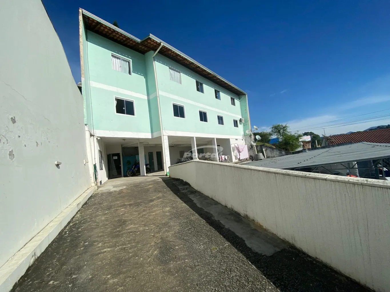 Outros Imóveis à venda com 12 quartos, 6 vagas, 599m² no Salto do Norte, Blumenau - foto 1