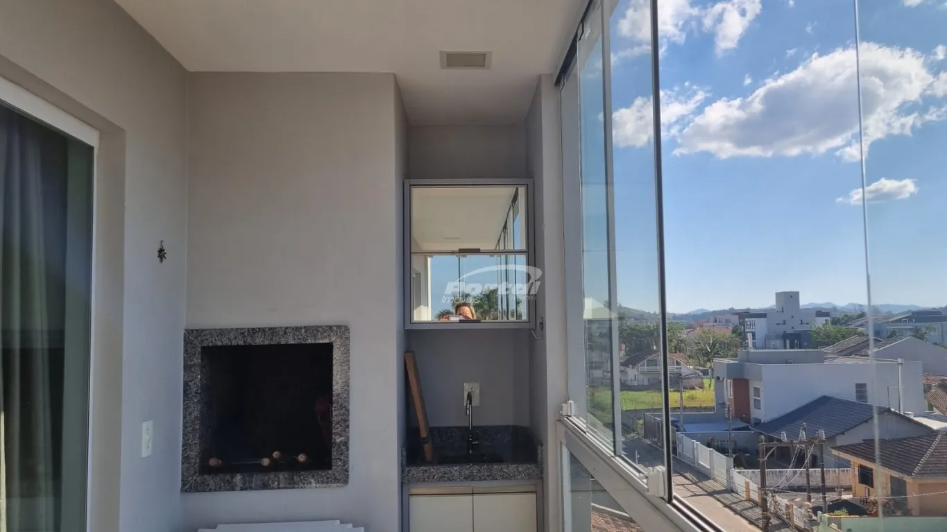 Excelente apartamento com 2 dormitórios, próximo a praia, no bairro Itacolomi em Balneário Piçarras! — foto 4