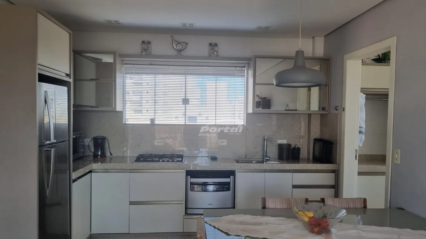 Excelente apartamento com 2 dormitórios, próximo a praia, no bairro Itacolomi em Balneário Piçarras! — foto 7