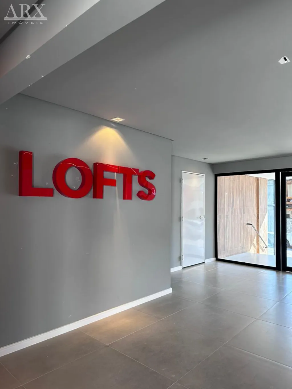 Excelente Loft, novo, mobiliado e equipado, localizado no bairro Garcia — foto 2