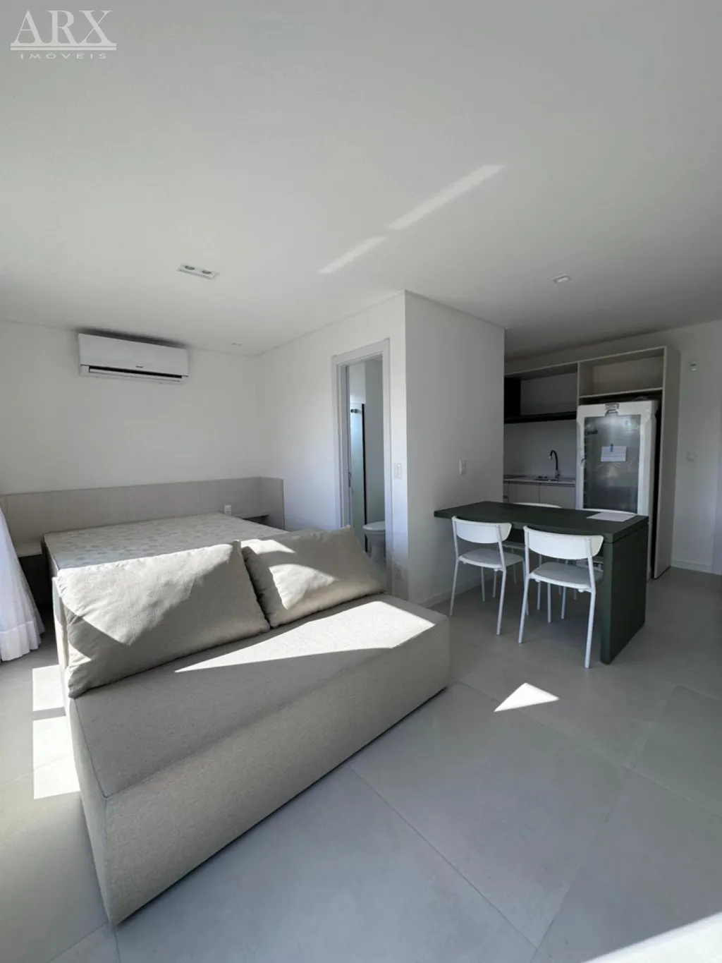 Excelente Loft, novo, mobiliado e equipado, localizado no bairro Garcia — foto 6