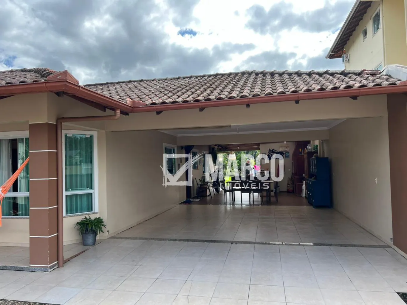 Linda casa com amplo quintal no Ribeirão Areia, em Pomerode. — foto 4