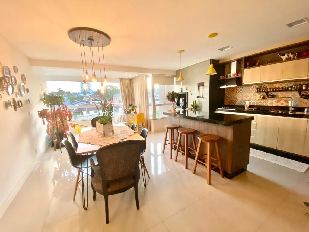 Apartamento com 3 dormitórios à venda no bairro Capitais em Timbó/SC - foto 1