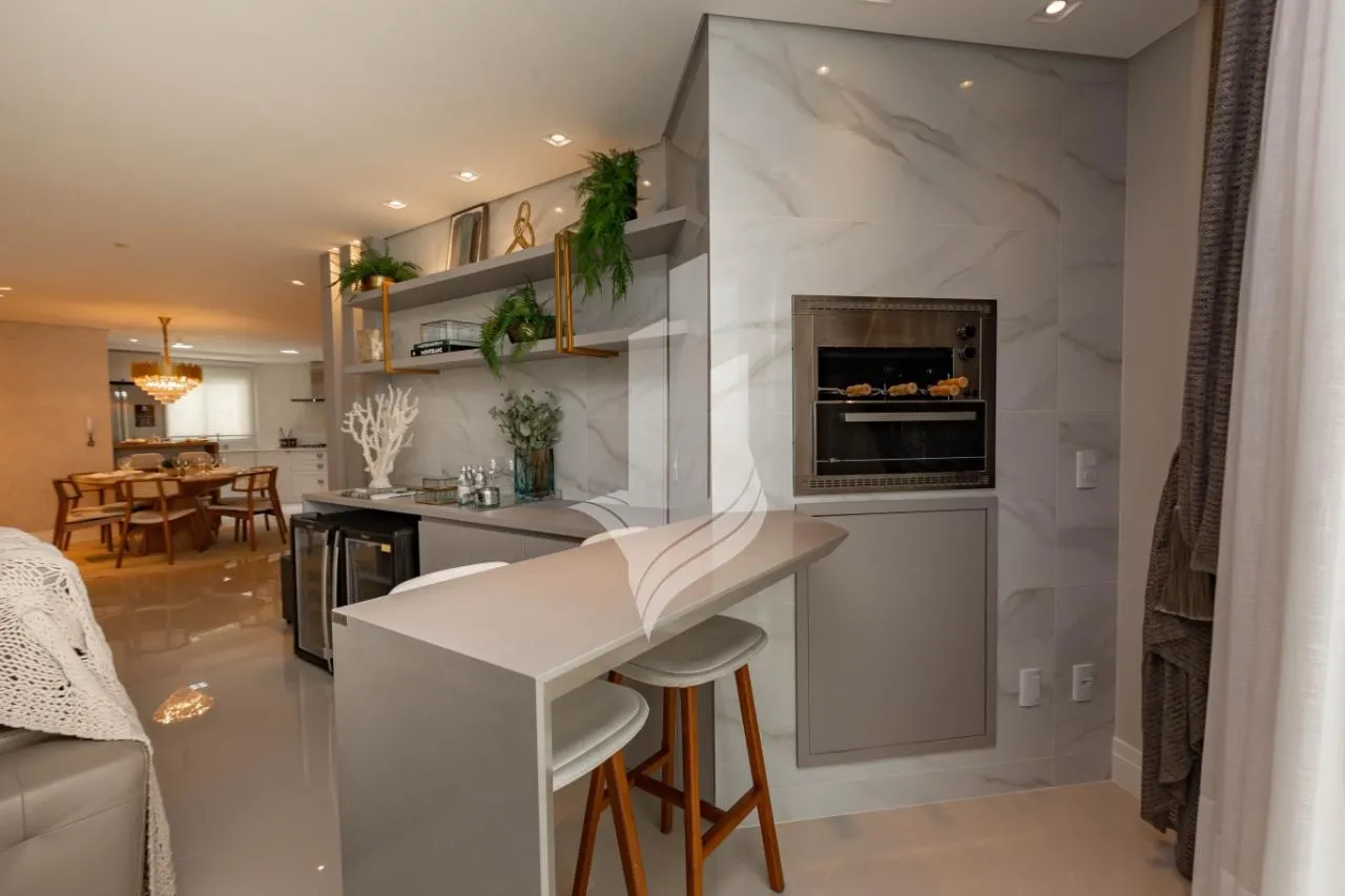 Apartamento com vista definitiva frente mar, MOBILIADO E EQUIPADO, com 3 suítes e 4 vagas de garagem. — foto 7