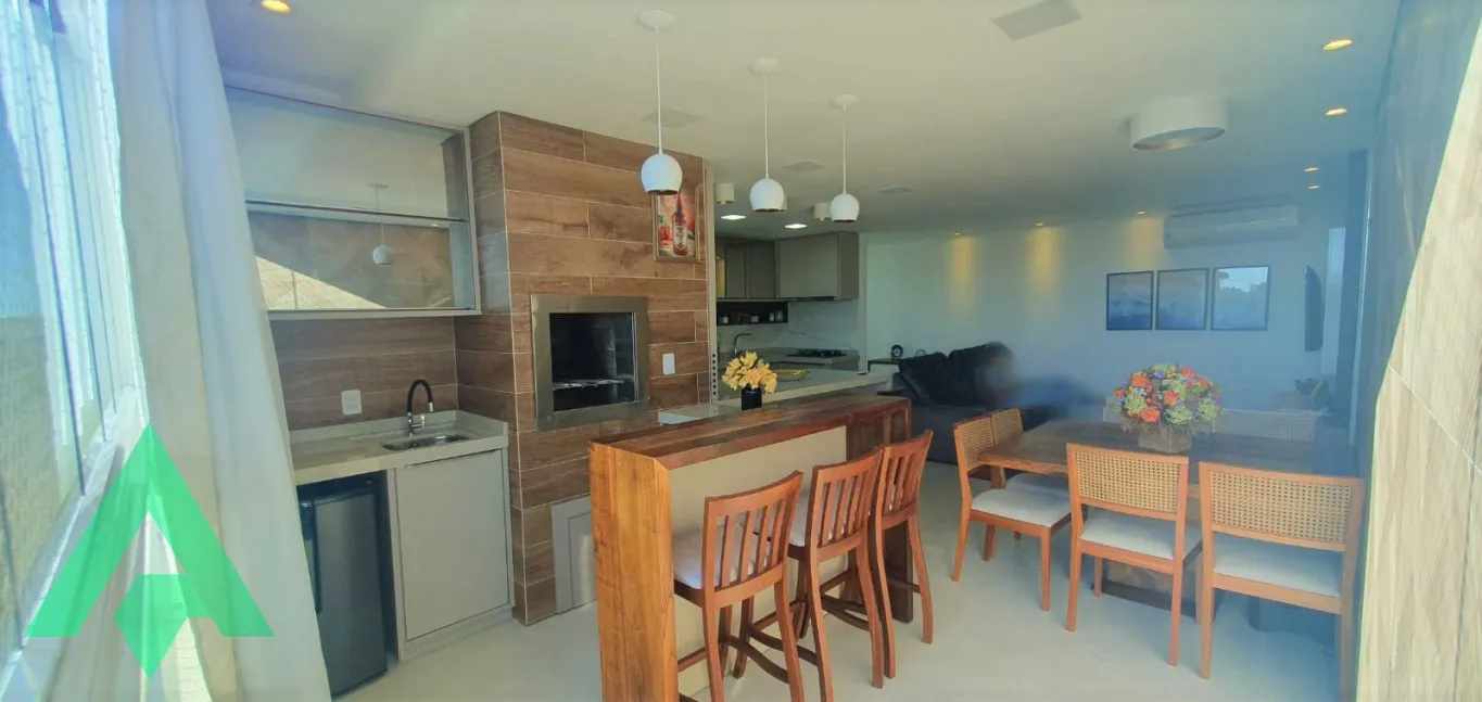 Lindo apartamento mobiliado a apenas 80 metros do mar à venda, na Praia da Armação Itapocorói em Penha! — foto 2