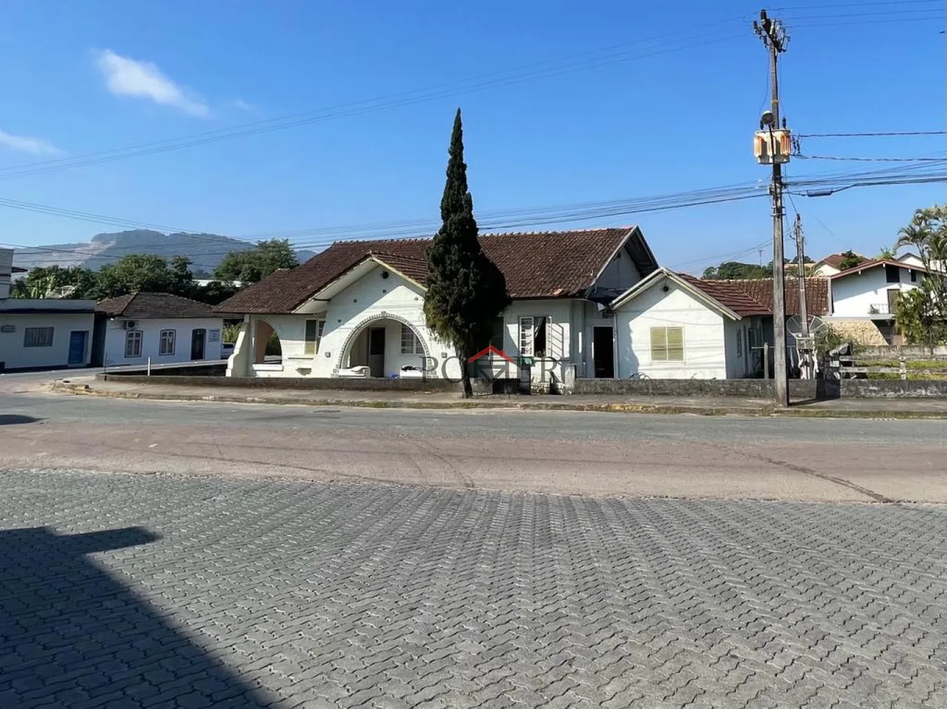 Oportunidade única de Imóvel/Terreno para fins comerciais com localização estratégica em Testo Central na cidade de Pomerode com 2.083,45m. Imóvel fica localizado em área com franca expansão econômica no Município. — foto 2