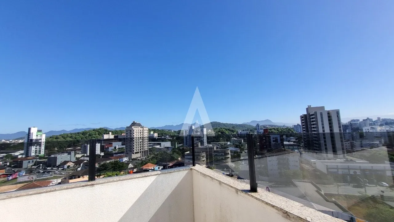 Cobertura com 1 suíte(s) mais 2 quarto(s) à venda no bairro Anita Garibaldi em JOINVILLE, por R$ 1.500.000.00. — foto 5