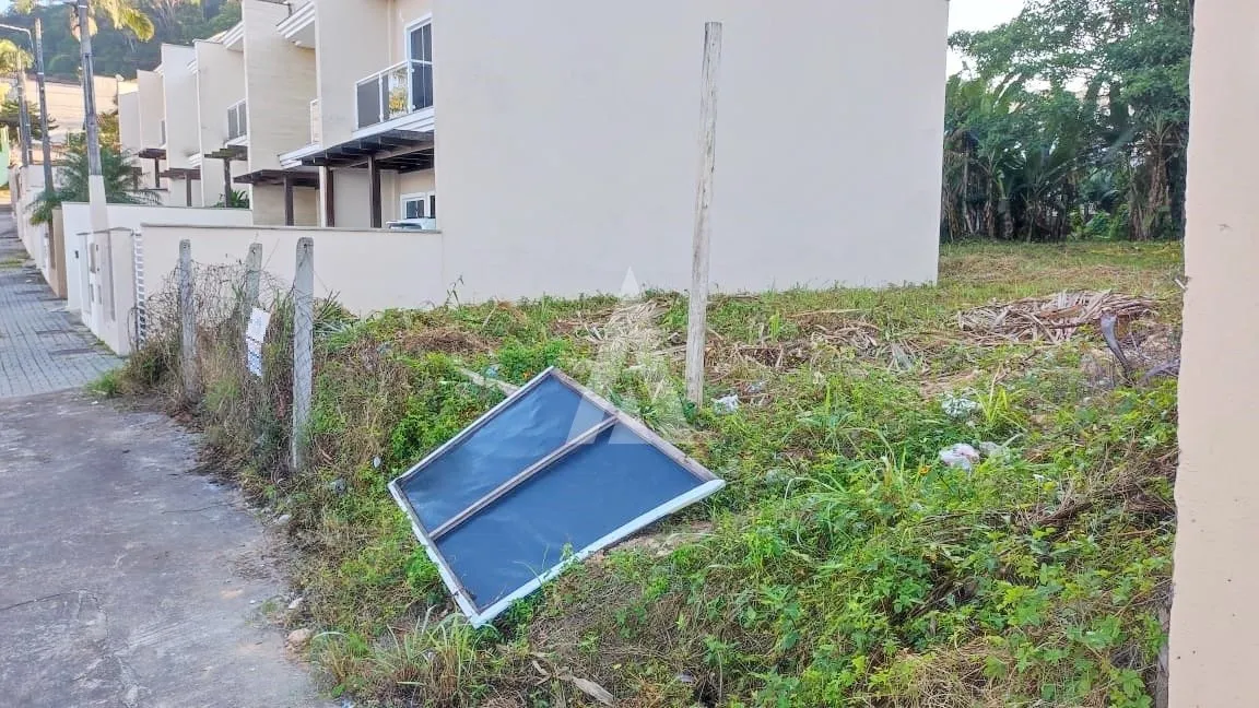 Terreno à venda no bairro Boa Vista em Joinville, por R$ 698.000.00. — foto 4