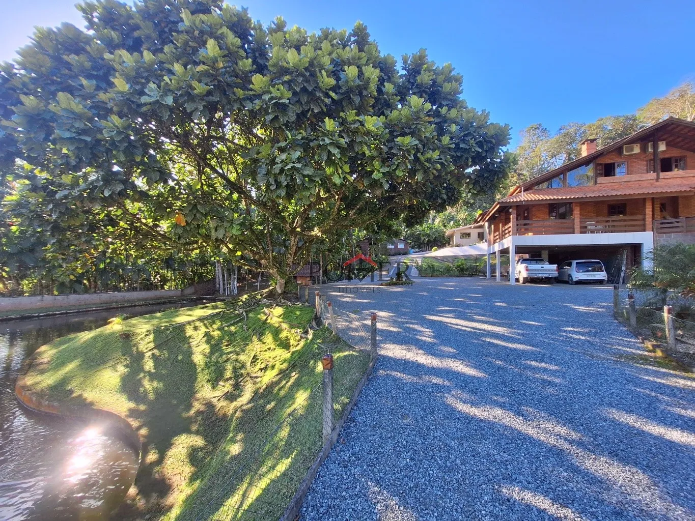 Um lindo Sítio no Bairro Testo Rega com uma casa de 207,75m localizado na cidade de Pomerode. Área total da propriedade: 12.118,00m — foto 5