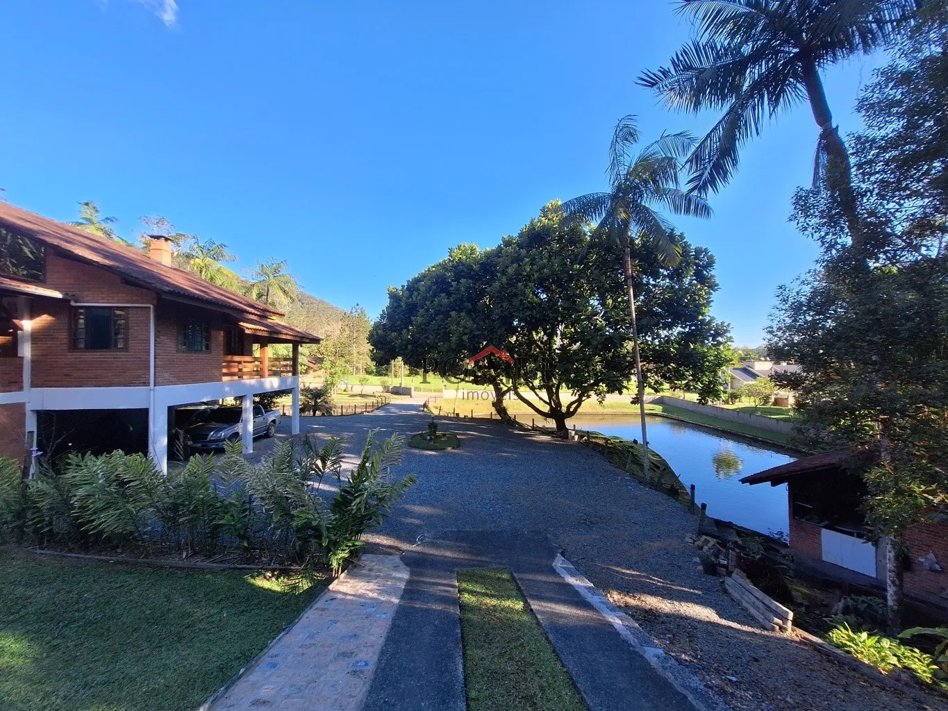 Um lindo Sítio no Bairro Testo Rega com uma casa de 207,75m localizado na cidade de Pomerode. Área total da propriedade: 12.118,00m — foto 7