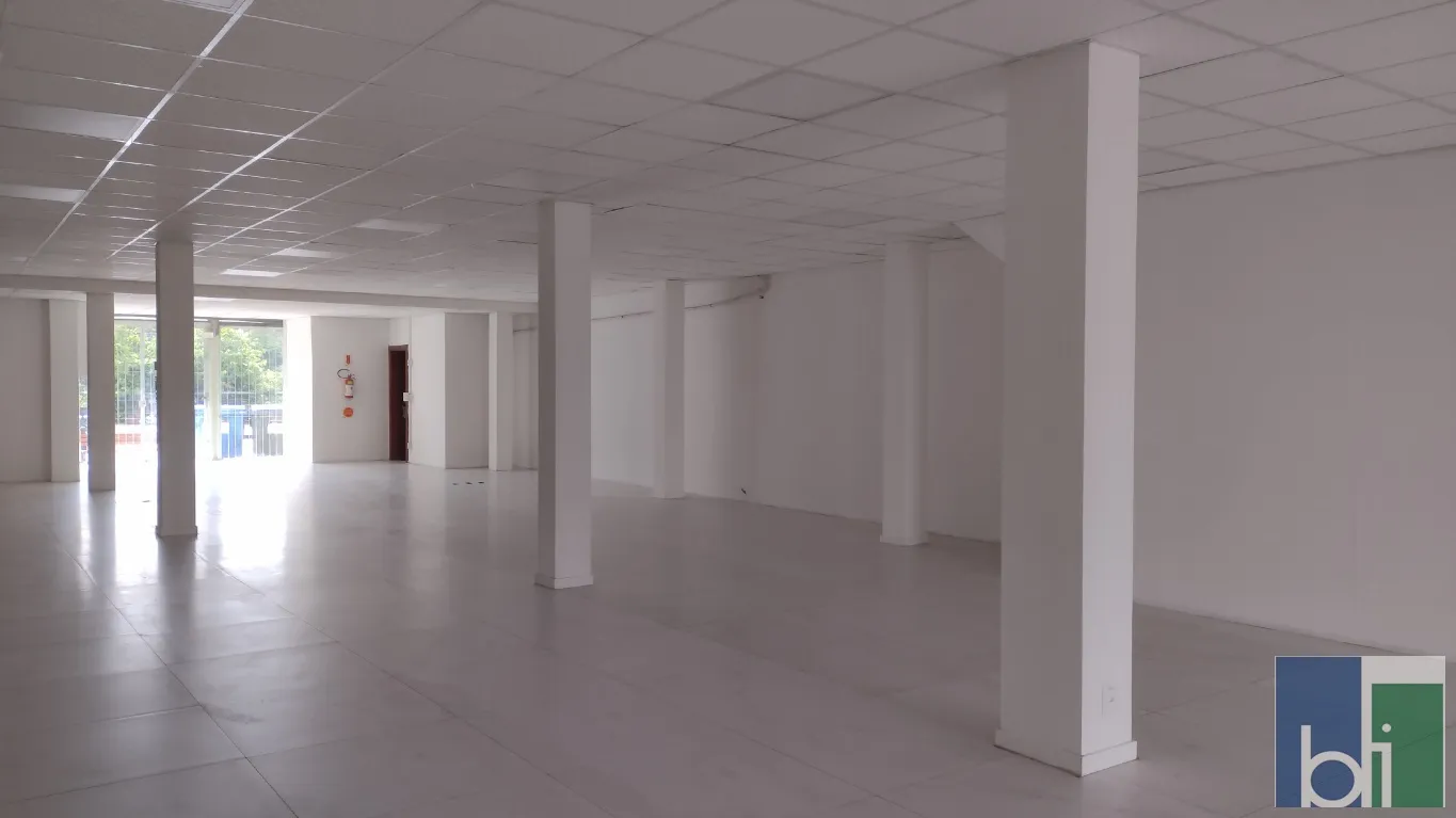 Loja térrea Rua XV de Novembro - Centro - Blumenau — foto 2