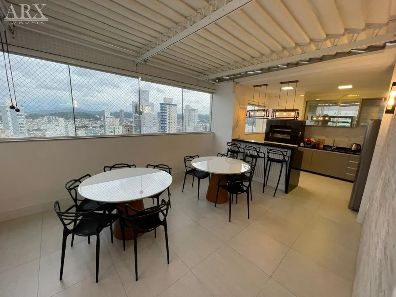 Cobertura duplex finamente mobiliada, no Esquina di Fiore em Balneário Camboriú — foto 7