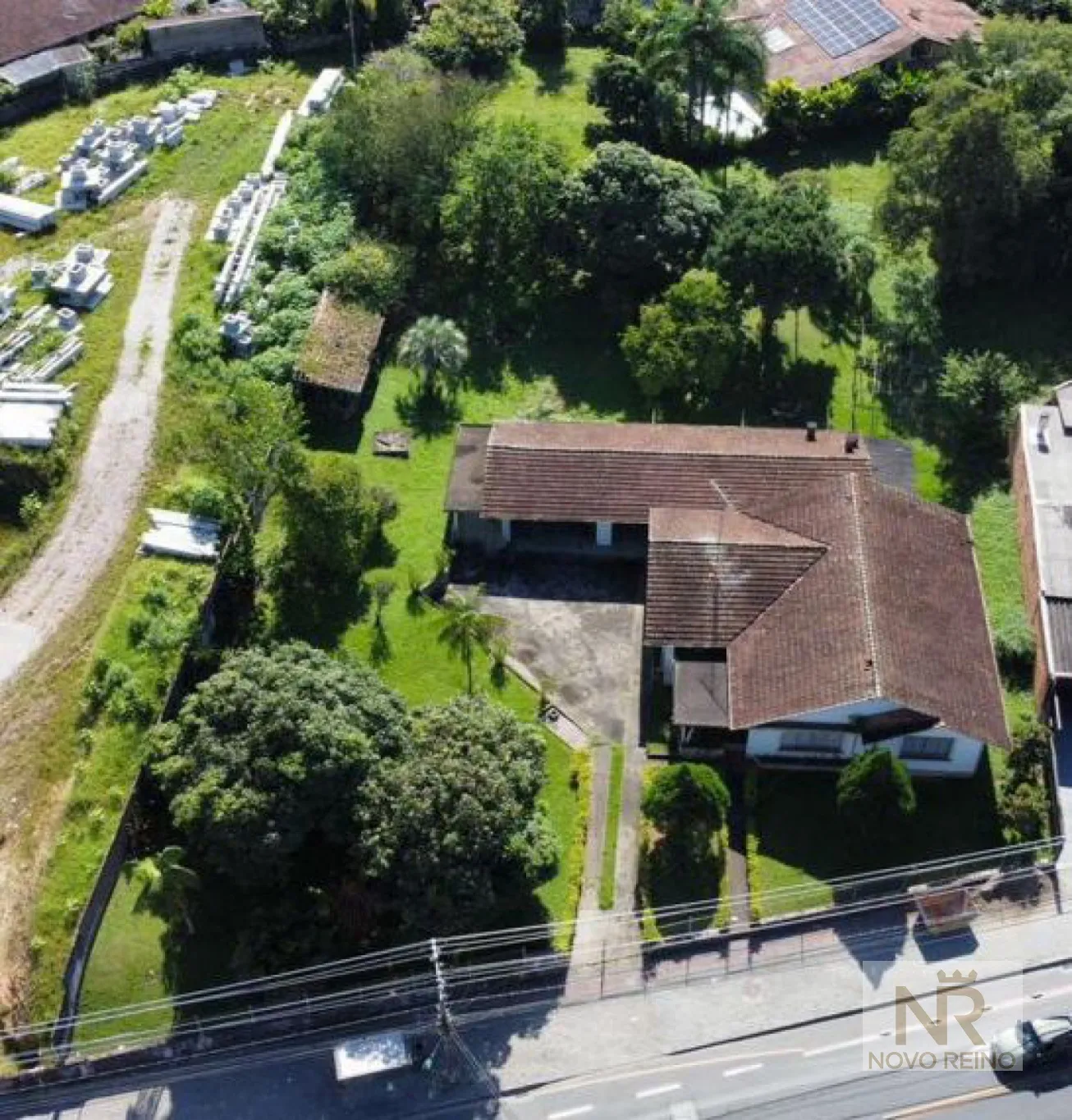 Terreno á Venda - foto 1