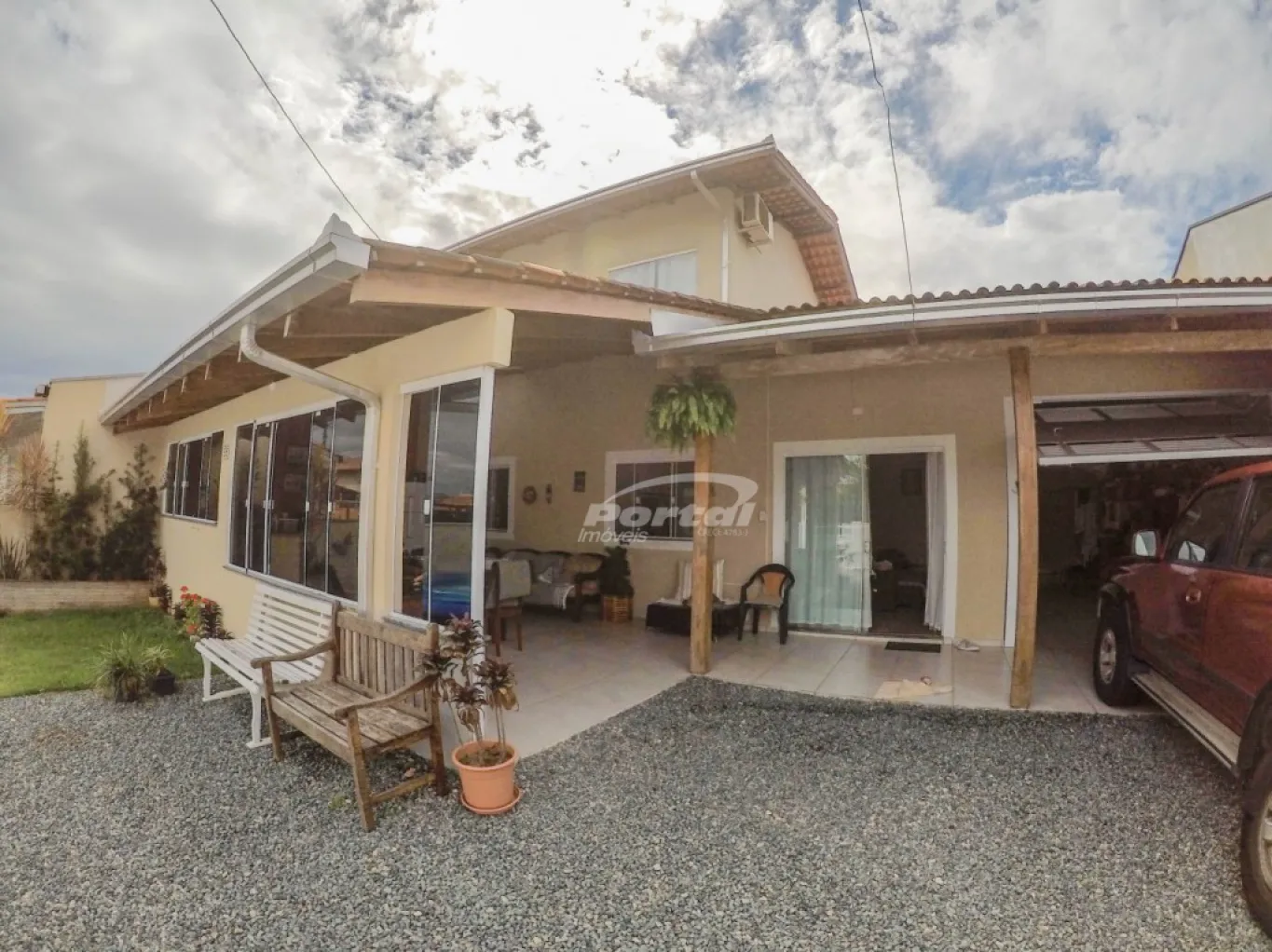 Casa com 5 quartos, sendo 1 suíte, área de festas no bairro Itajuba em Barra Velha/SC (Cód. 16268) - foto 1