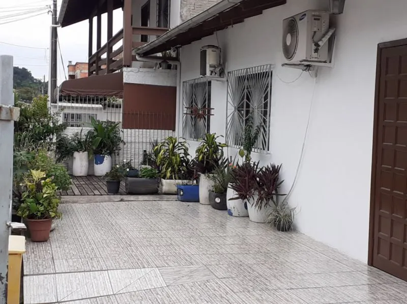 Galpão à venda com 3 quartos, 3 vagas, 169m² no Água Verde, Blumenau — foto 3